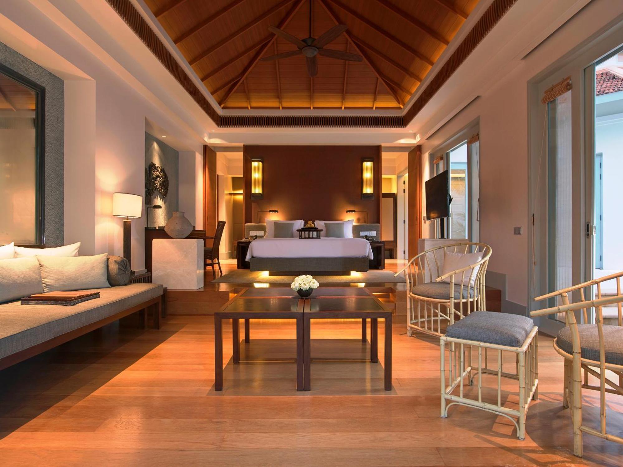 Amatara Welleisure Resort Panwa Beach Exteriér fotografie A bedroom at the resort